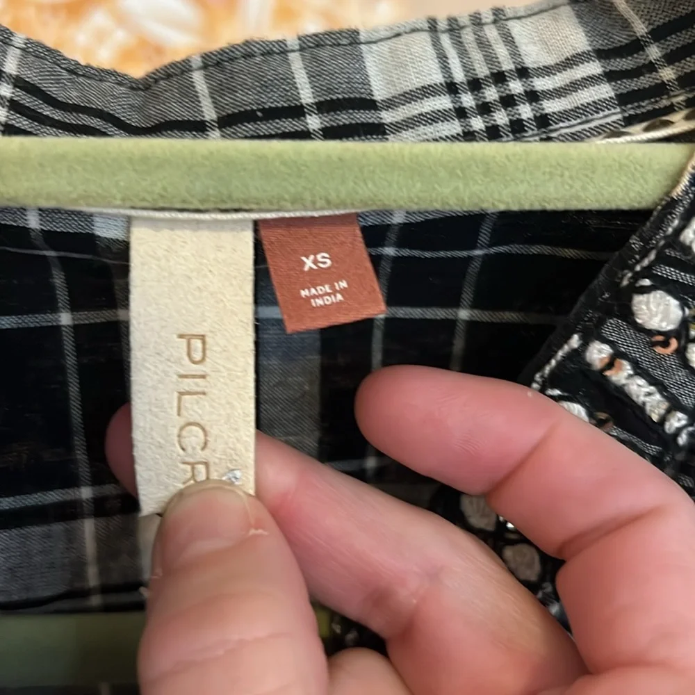 Pilcro plaid button down EUC - XS - Picture 3 of 6